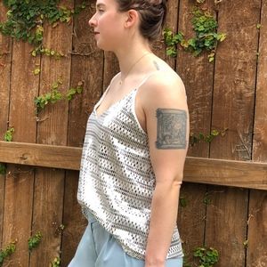 🌷PARTY CHIC🌷 Unique White Metallic V-neck Tank